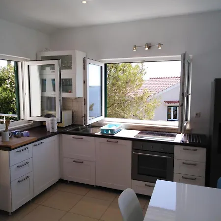 Karmelo Apartment *